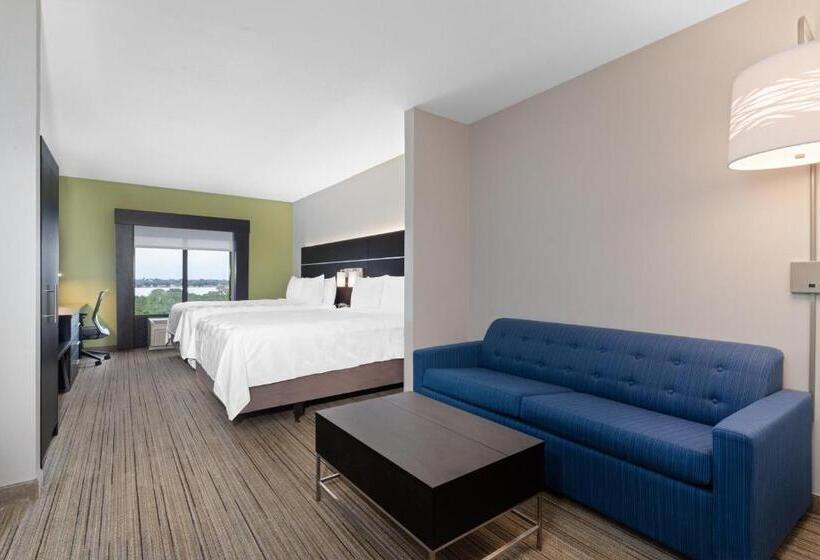 장애인을 위한 스위트, Holiday Inn Express Hotel & Suites Lake Placid, An Ihg