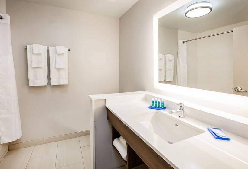 스위트, Holiday Inn Express Hotel & Suites Murray, An Ihg