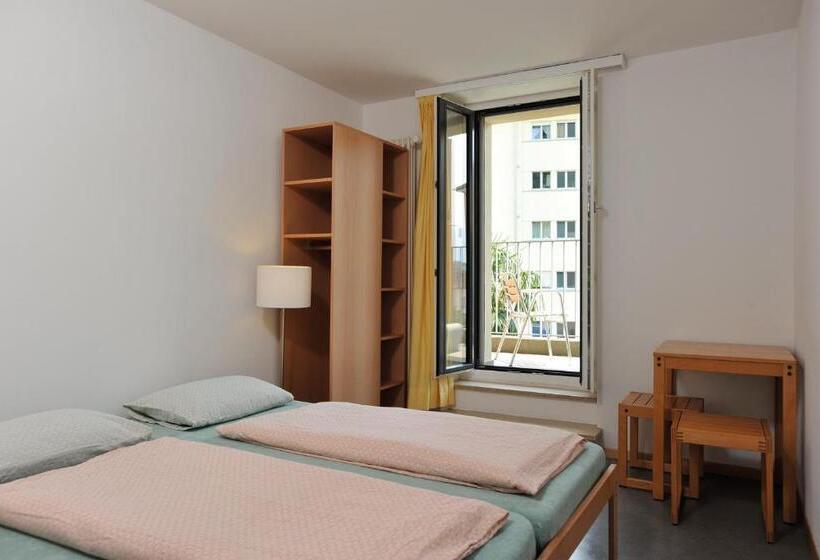 スタンダードルーム, Locarno Youth Hostel