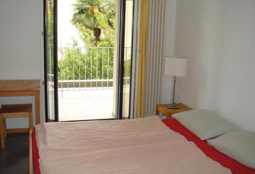 اتاق استاندارد, Locarno Youth Hostel