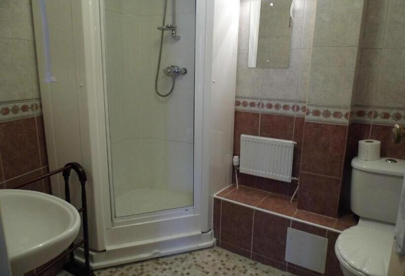 Quarto standard, Averon Guest House