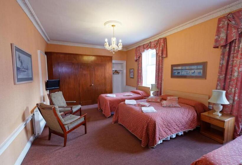 Семейный Номер, Averon Guest House