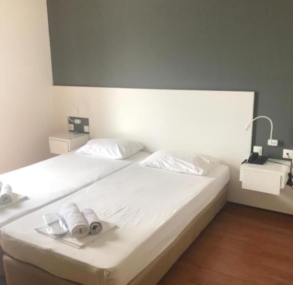 Номер Стандартный Кровать Куин, Annema Hotel And Restaurant