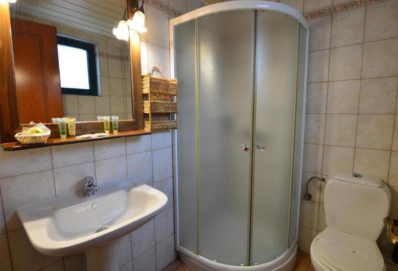 Пентхаус Люкс, Aphrodite's Inn Kalavrita