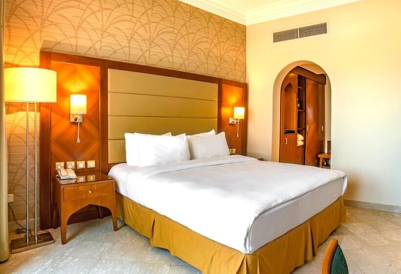 سوییت جونیور, Crowne Plaza Jordan Dead Sea Resort & Spa, An Ihg