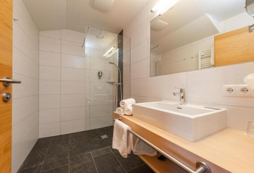 Номер Deluxe, Lindenhof