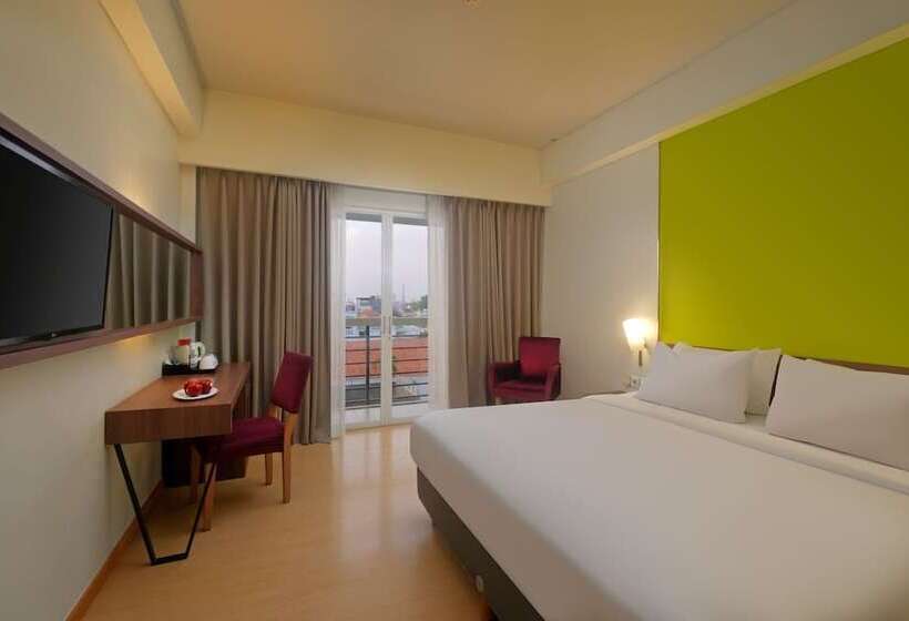 デラックスルーム, Quest Hotel Simpang Lima   Semarang By Aston