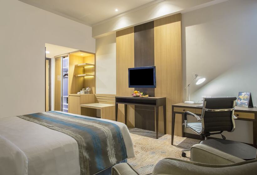 Номер Deluxe, Swiss Belhotel Papua