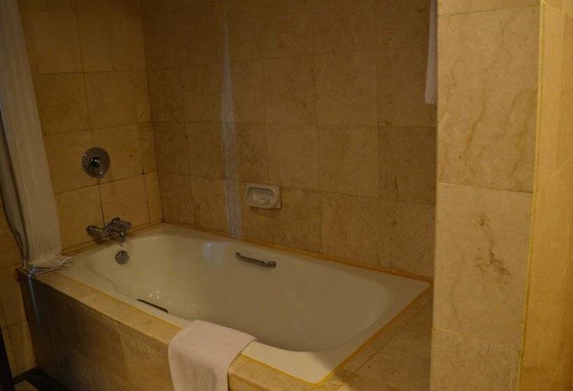 Люкс Executive Вид на Море, Swiss Belhotel Papua