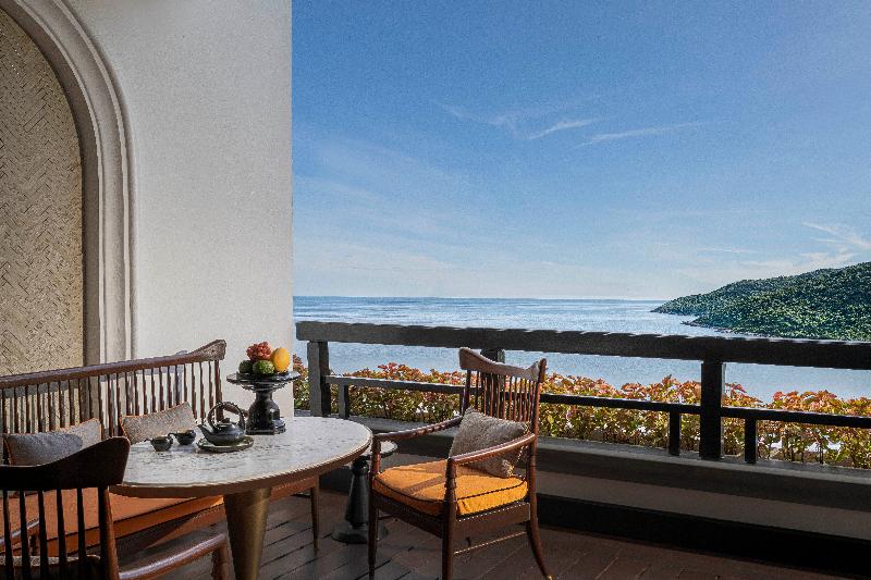 Classic Room Sea View, Intercontinental Danang Sun Peninsula Resort, An Ihg