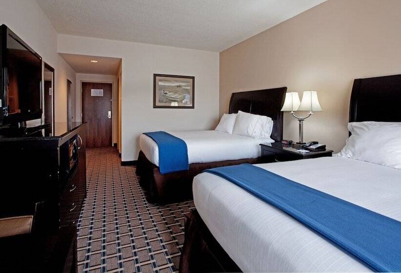 Номер Стандарт 2 Двуспальные Кровати, Holiday Inn Express Hotel & Suites Hope Mills Fayetteville Airport, An Ihg