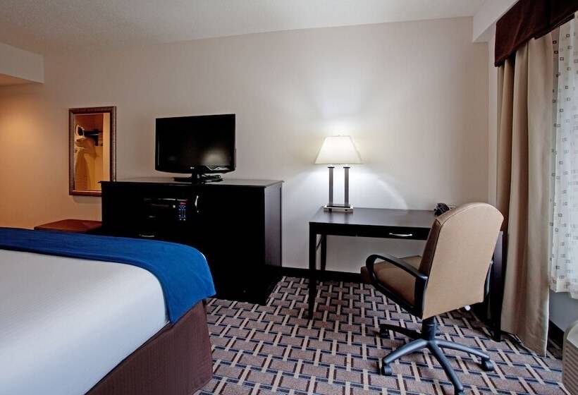 Люкс, Holiday Inn Express Hotel & Suites Hope Mills Fayetteville Airport, An Ihg