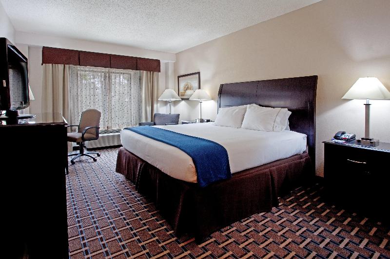 Номер Стандарт, Holiday Inn Express Hotel & Suites Hope Mills Fayetteville Airport, An Ihg