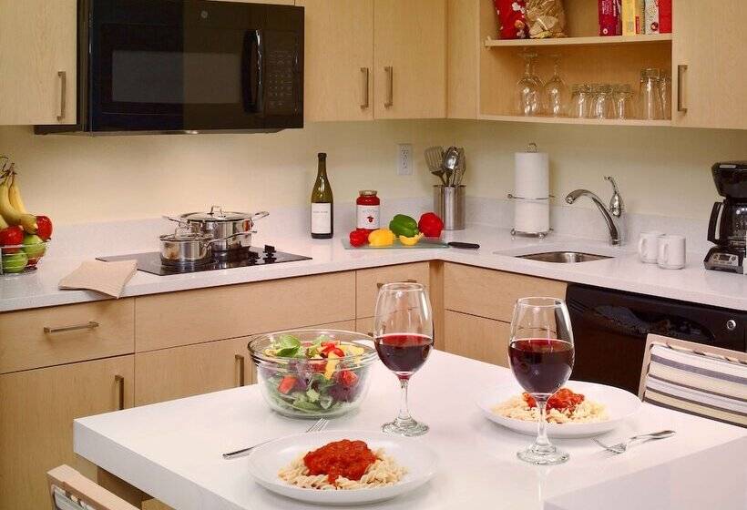 스위트, Homewood Suites By Hilton Parsippany Troy Hills