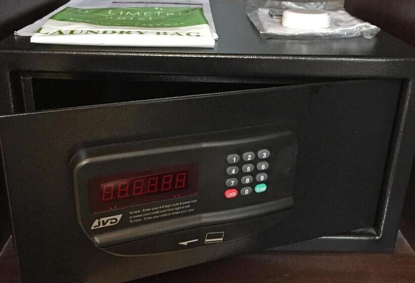 Номер Executive, The Limetree