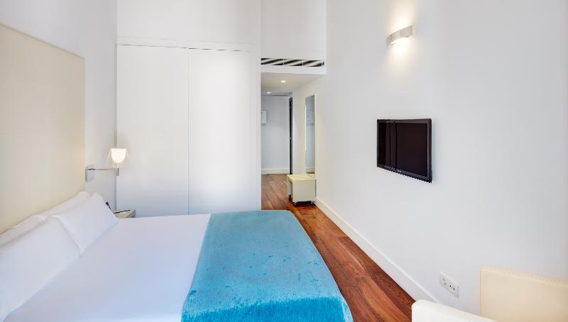 Номер Deluxe, Sercotel Calle Mayor