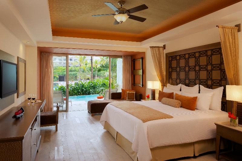 סוויטת קלאב ג'וניור, Dreams Vallarta Bay Resorts & Spa   All Inclusive