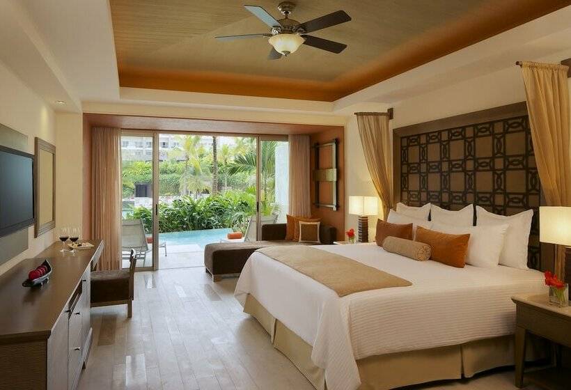 סוויטת קלאב ג'וניור, Dreams Vallarta Bay Resorts & Spa   All Inclusive