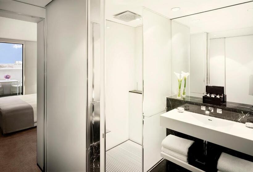Номер Superior Вид на Город, Me London By Melia   Covent Garden