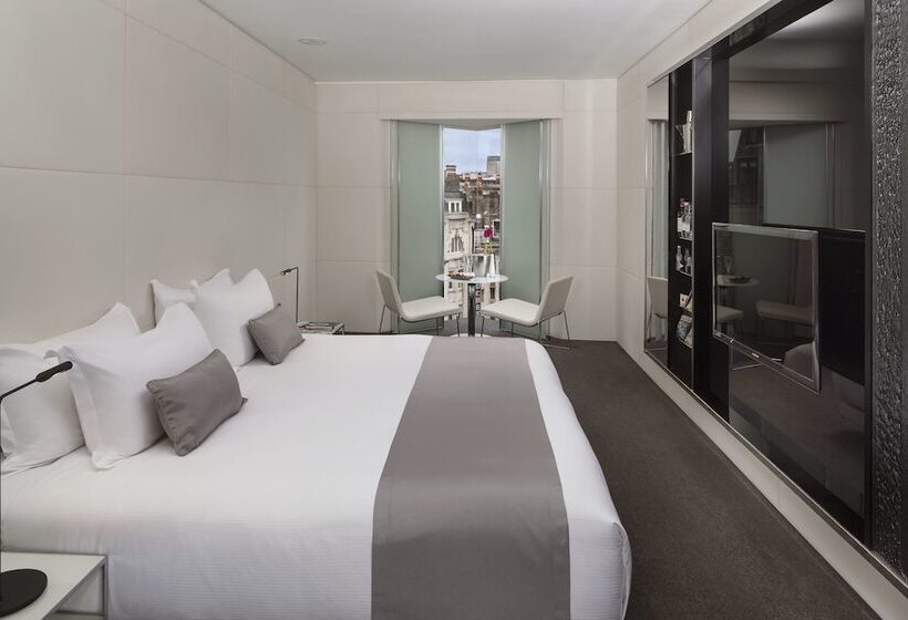 Номер Стандарт, Me London By Melia   Covent Garden