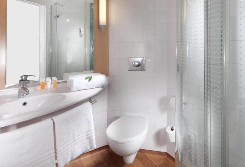 اتاق سوپریور, Comfort Hotel Olomouc Centre
