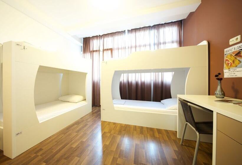 اتاق استاندارد چهار تخته, Funk Lounge Hostel