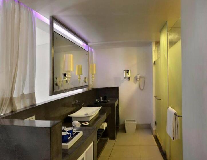 Номер Deluxe, The Park Calangute Goa