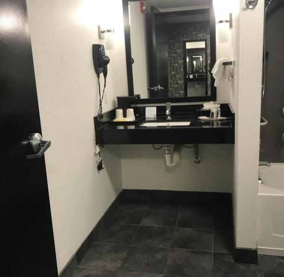 适合残疾人士使用的套间, Comfort Suites Williamsburg Historic Area