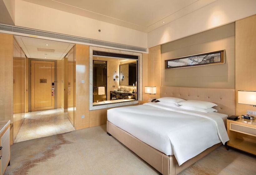 Номер Стандарт, Hilton Dalian