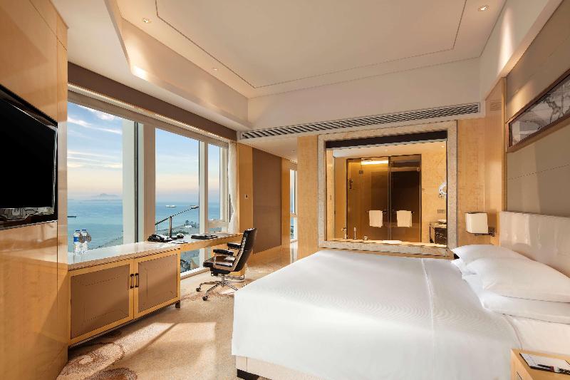 Номер Executive Кровать Кинг, Hilton Dalian