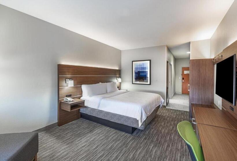Стандартный Номер Кровать Кинг, Holiday Inn Express And Suites Pryor, An Ihg