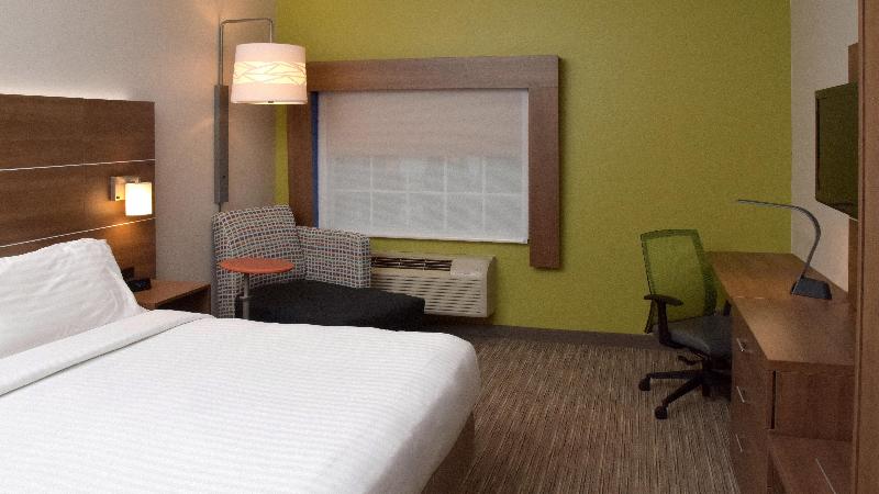 Стандартный Номер Кровать Кинг, Holiday Inn Express Mount Pleasant  Scottdale, An Ihg