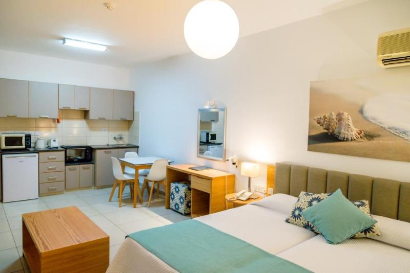 Люкс Адаптированный для Инвалидов, Holiday Inn Express & Suites Logan, An Ihg
