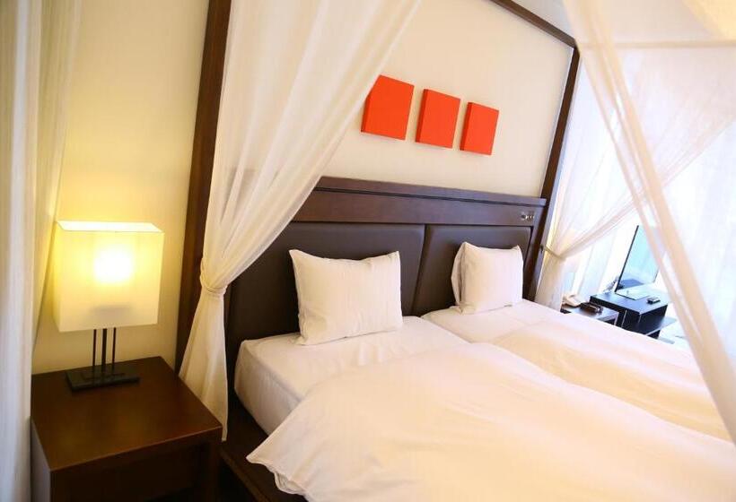 اتاق لوکس, Marinoa Resort Fukuoka