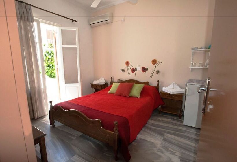 اتاق استاندارد, Marisa Rooms