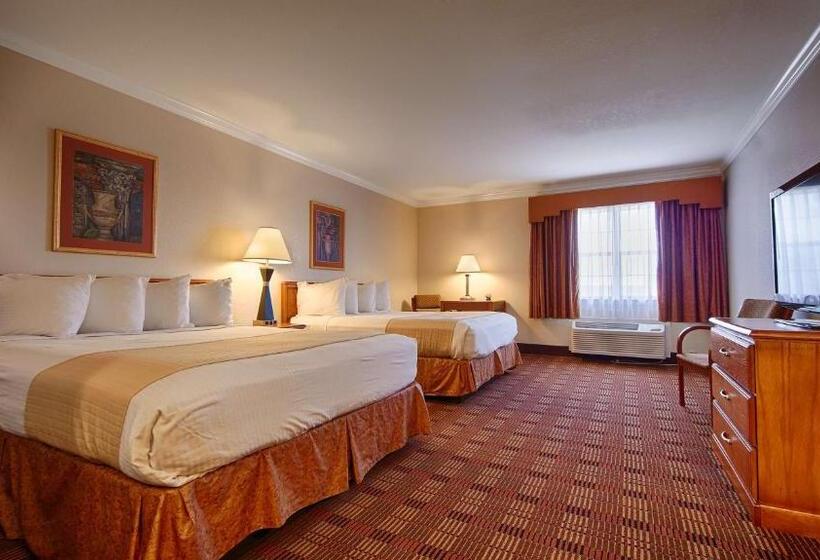 Номер Стандарт, Best Western Clubhouse Inn & Suites