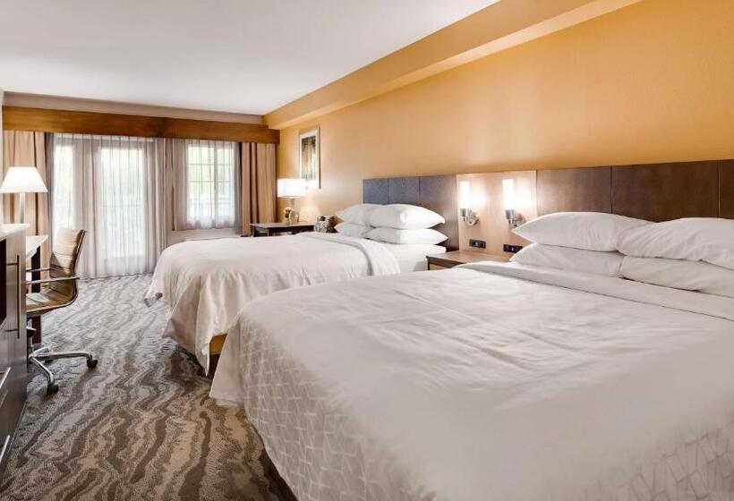 Люкс, Best Western Plus River Escape Sylva / Dillsboro