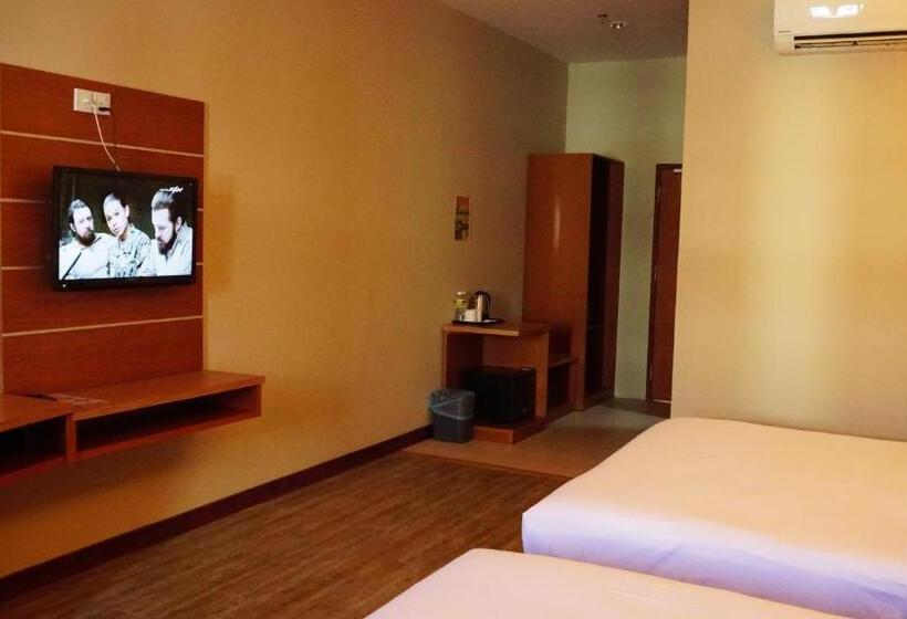 Семейный Номер, Best Star Resort