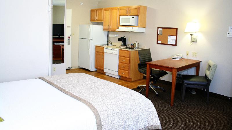 Люкс, Candlewood Suites Harrisonburg, An Ihg
