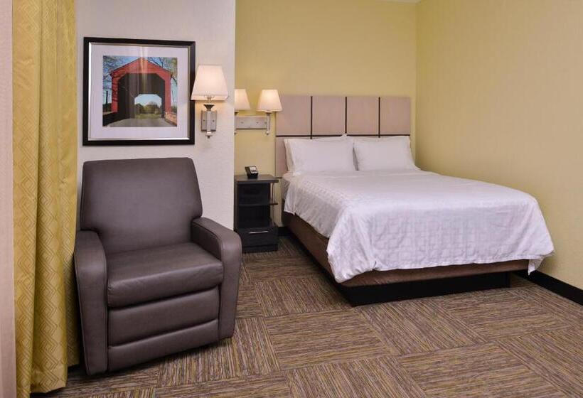 Estúdio Standard, Candlewood Suites Terre Haute, An Ihg