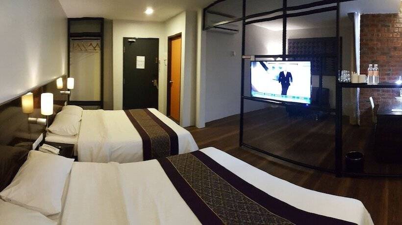 Номер Deluxe, Super 8 Hotel @ Georgetown