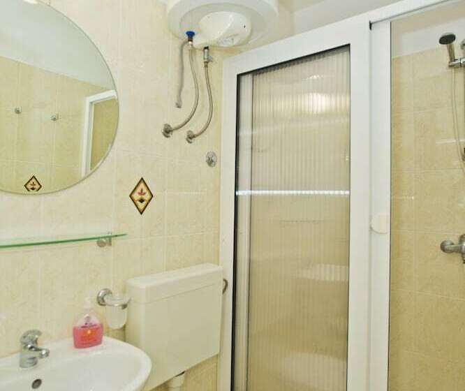 Апартаменты Комфорт 1 Спальня, Violeta Hvar