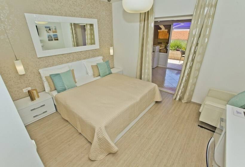 带1个卧室的舒适公寓, Violeta Hvar