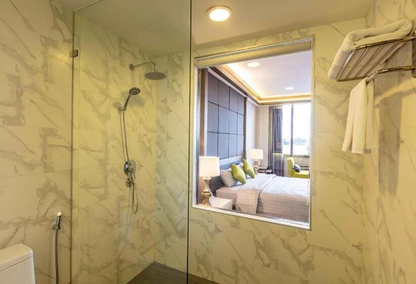 Номер Deluxe, Savan Resorts