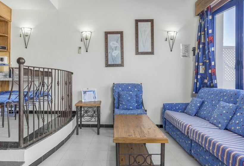 Апартаменты 2 Спальни, Apartments At Cala Blanca