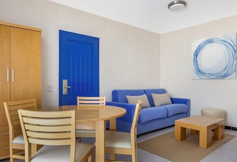 Студия Стандарт, Apartments At Cala Blanca