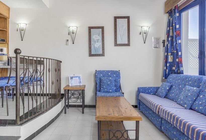 Апартаменты 2 Спальни, Apartments At Cala Blanca