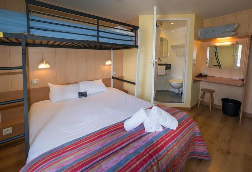 Номер Стандарт Трехместный, Fasthotel Annecy