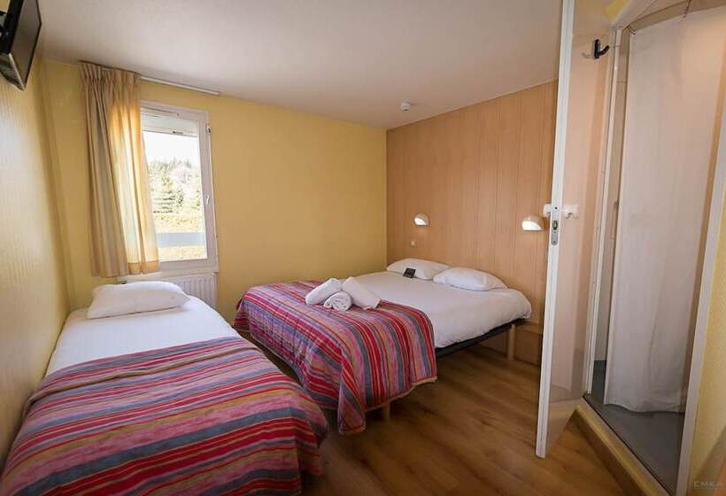Номер Стандарт Трехместный, Fasthotel Annecy