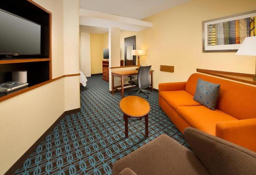 エクゼクティブスイート, Fairfield Inn & Suites By Marriott Marshall